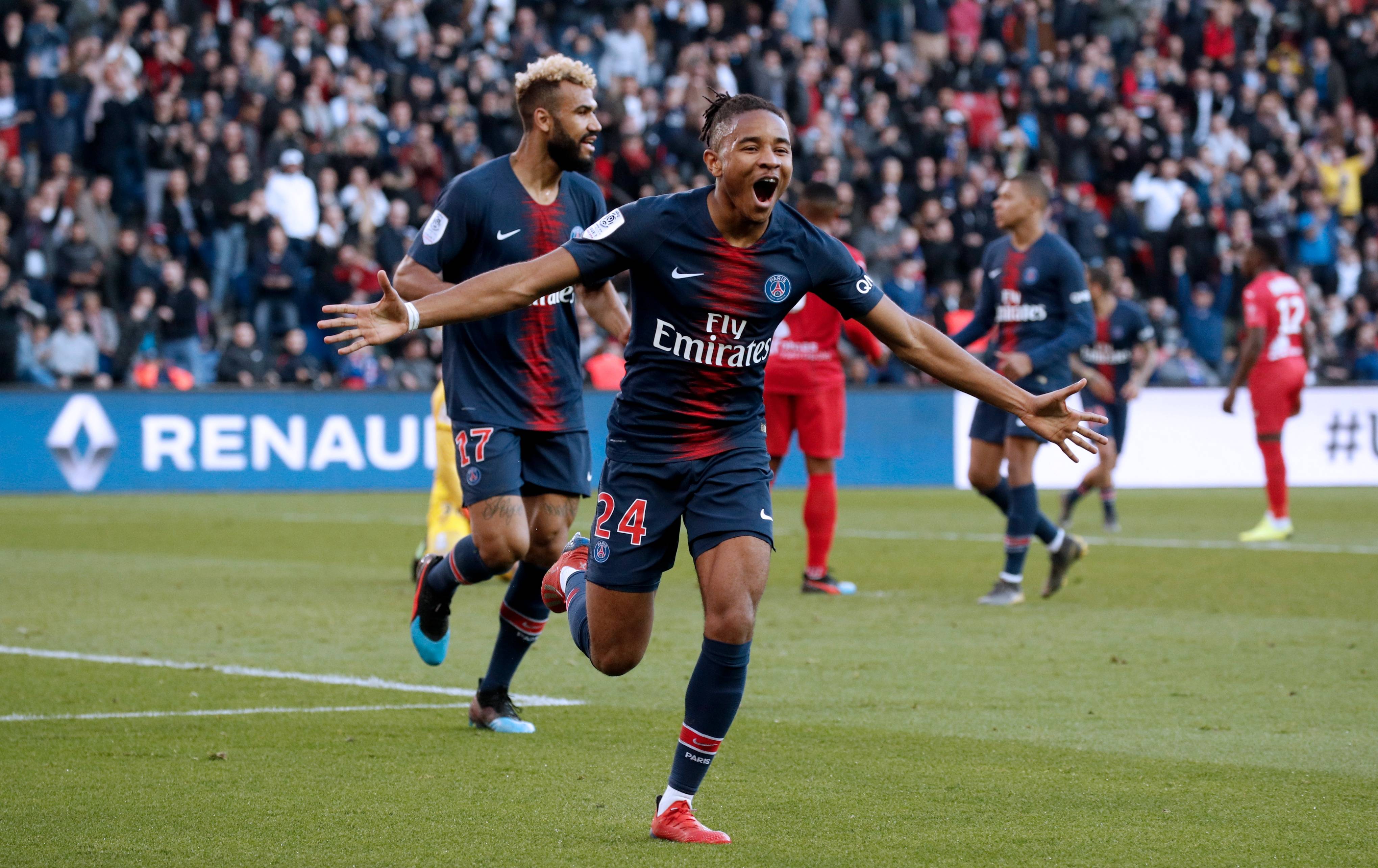 巴黎圣日耳曼发布备战花絮；关键时刻内部沟通；亚冠任务艰巨；团队化学反应显著的简单介绍-英雄联盟S15赛竞猜